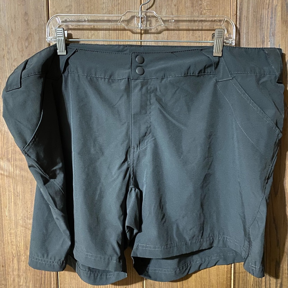 Burnside Women’s Short